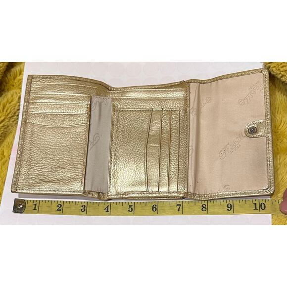 FOSSIL Genuine Leather Trifold Womens Wallet Credit Card Snap Yellow Vtg Classic - Picture 2 of 11